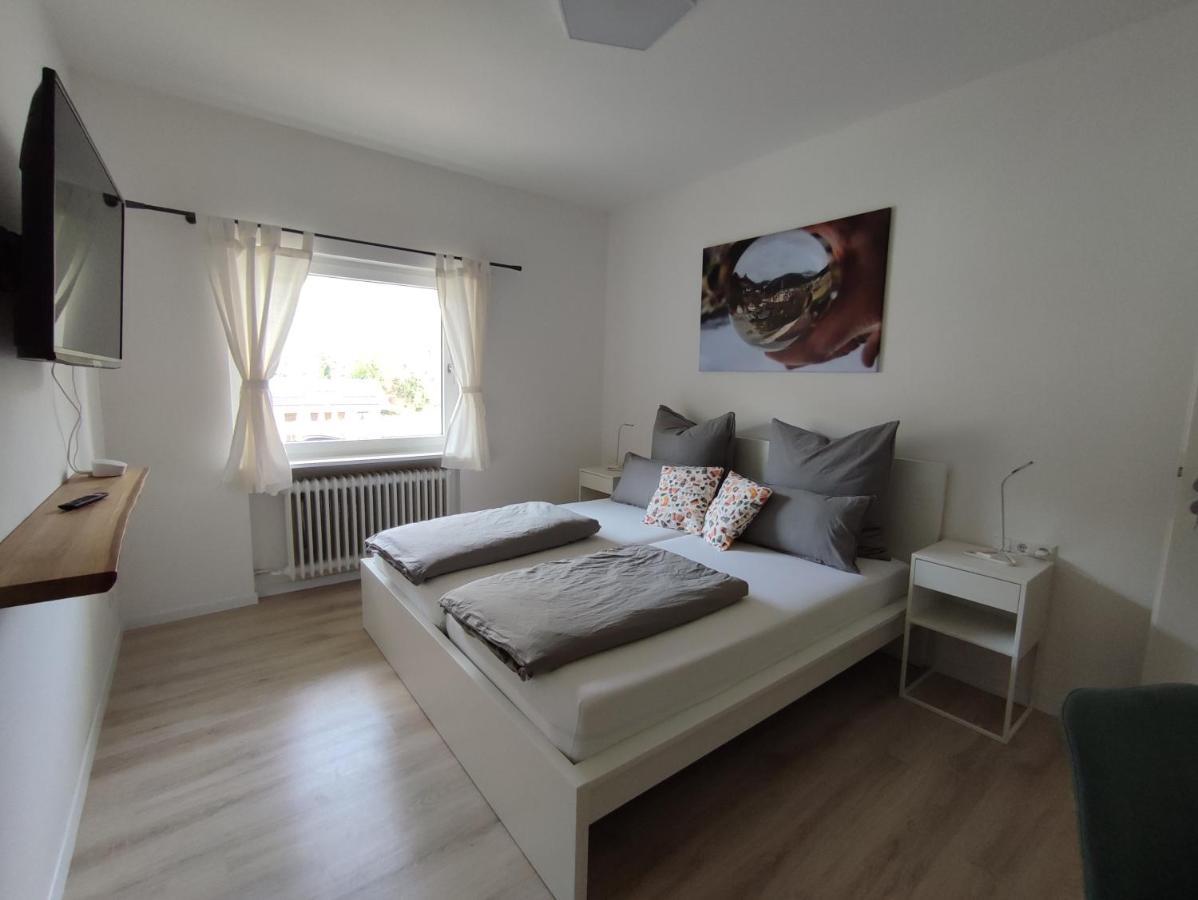Steepleview House Bed & Breakfast Бад Петерстал-Грисбах Екстериор снимка