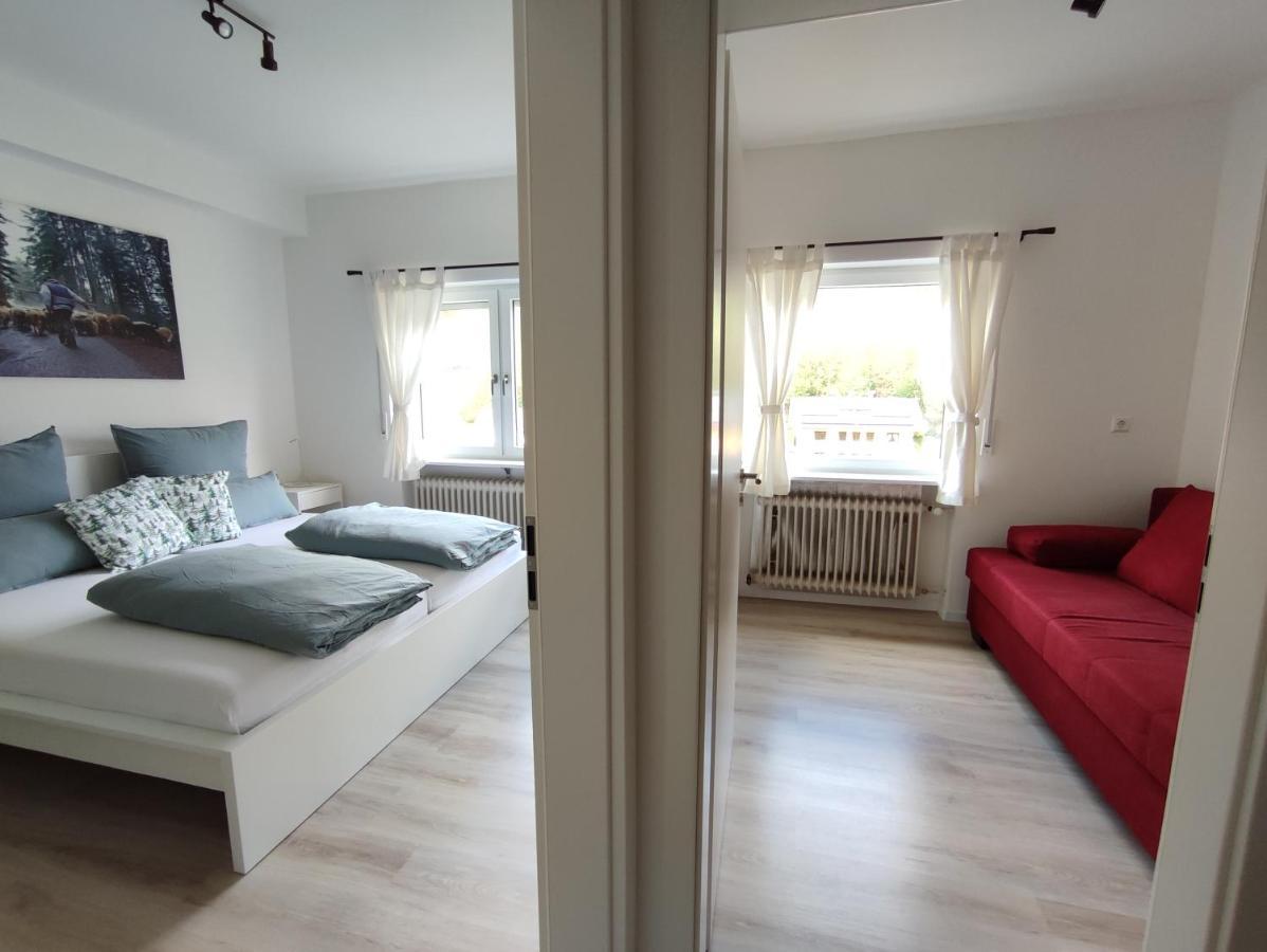 Steepleview House Bed & Breakfast Бад Петерстал-Грисбах Екстериор снимка