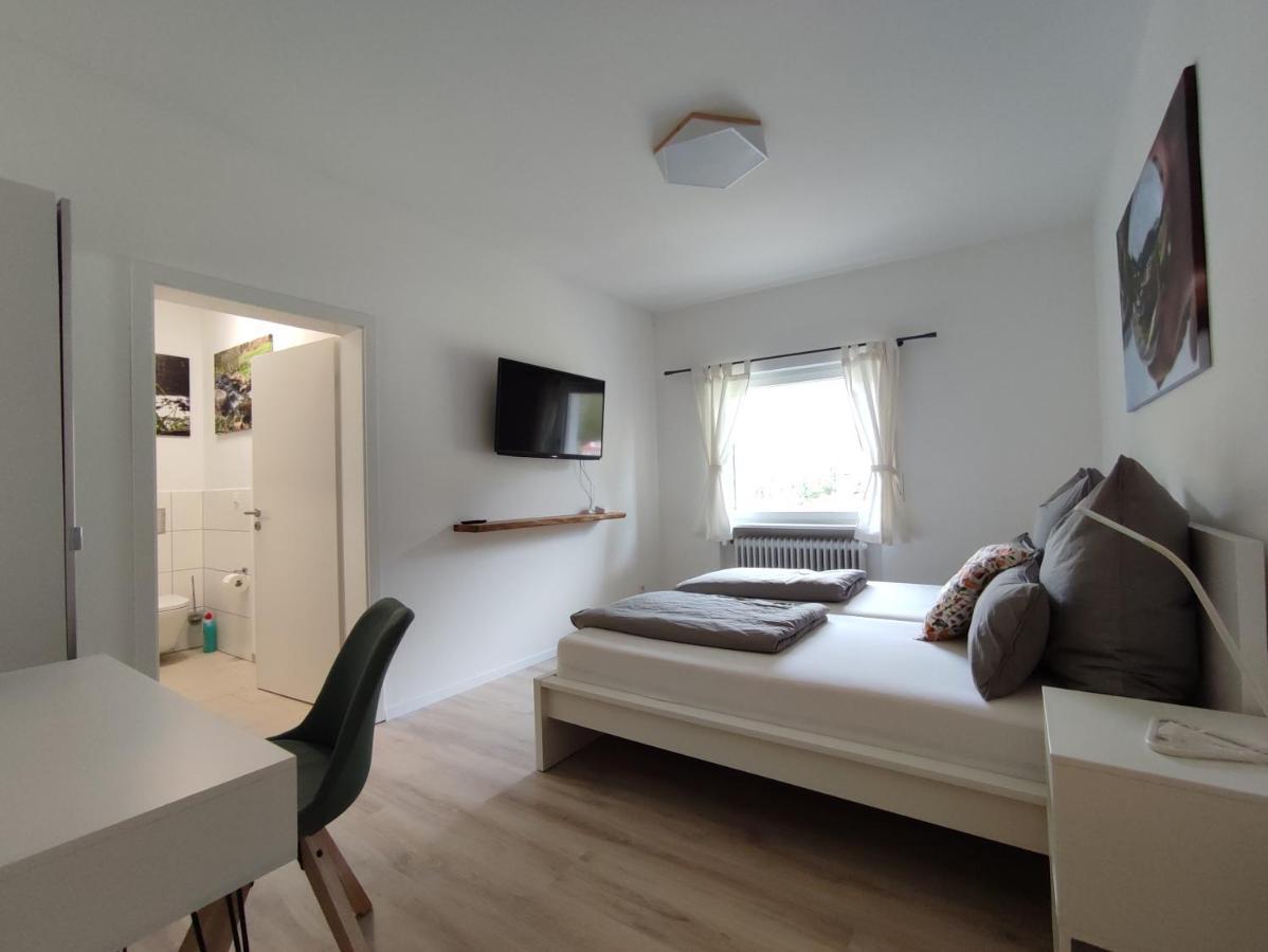 Steepleview House Bed & Breakfast Бад Петерстал-Грисбах Екстериор снимка